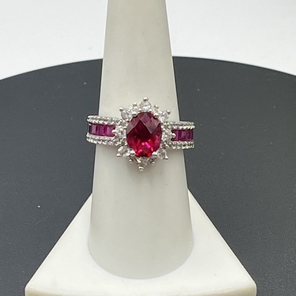 P Star M Oval Cut Lab Created Ruby Engagement Rhodium Sterling halo Ring Sz 8.25